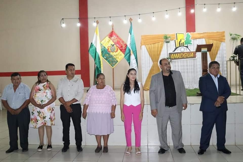 La Asociación de Madereros de Guarayos (AMADGUA) posesionó este 11 de mayo a su nueva directiva para la gestión 2023 - 2025, conformada por Gualberto Ledezma como Presidente; Marco Angulo, Vicepresidente